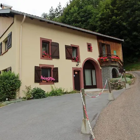 Nyaraló Authentique En Ferme Vosgienne, Nature Et Confort Pres De Gerardmer - Fr-1-589-211 Liézey